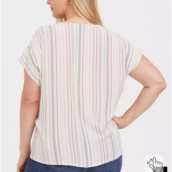 Torrid Rayon Crepe Tie-front Dolman Striped V-Neck Button-Down Top Size 1 - Picture 8 of 9